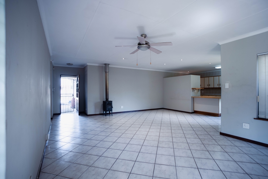 4 Bedroom Property for Sale in Heather Park Western Cape